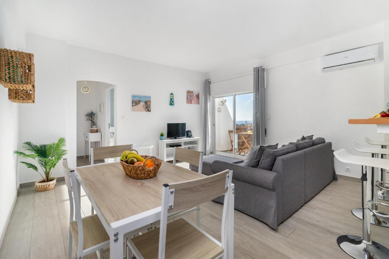 Apartamento Cor Do Mar - Sunny, Clean And Spacious Apartment With Sea View, In Alvor - Very Close Walking Distance To The Beach And Alvor Village Экстерьер фото