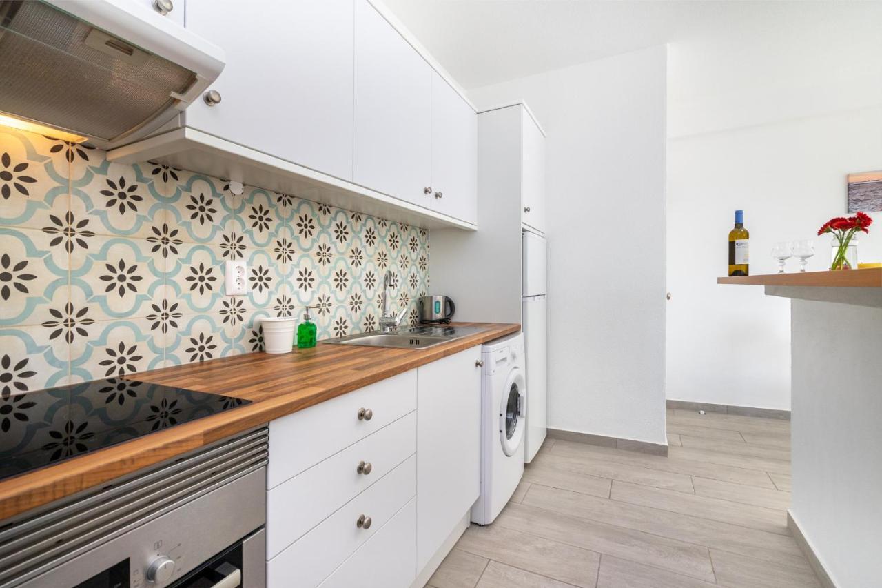 Apartamento Cor Do Mar - Sunny, Clean And Spacious Apartment With Sea View, In Alvor - Very Close Walking Distance To The Beach And Alvor Village Экстерьер фото